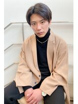 ウォークヘアーグロウ(Walk hair grow)&nbsp;ツーブロックセンターパート×アッシュベージュ