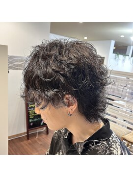 リタ(rita) ラウンドウルフ