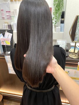 ヘアメイクヒール 【 艶矯正!! 】八戸矯正　ストレート