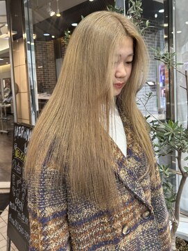 ヘアーアンドメイク ビス(HAIR&MAKE bis) 初めてのカラーに◎ミルクティーベージュ【唐木彩華】