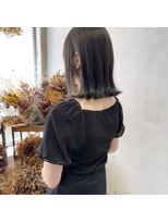 ミント(mint)&nbsp;ボブとオリーブ！透明感のある組み合わせ◎