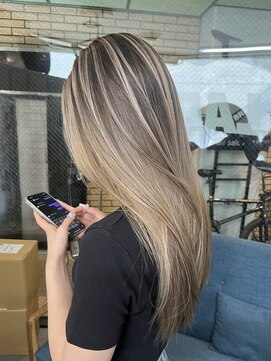 ラフ(LAFF) ベージュバレイヤージュ