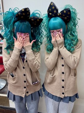 アップスニニー(up's niny) 『ツインテール盛り髪♪』夢の国へ行きましょ♪お１人￥３３００