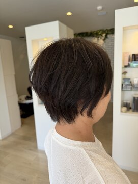 アドラーブル はなみずき店(adorable) 【ショート】【オリーブカラー】【40代50代】