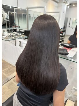 グロウオモロマチ(GLOW OMOROMACHI) GLOW#ナチュラル#縮毛矯正#髪質改善#トリートメント