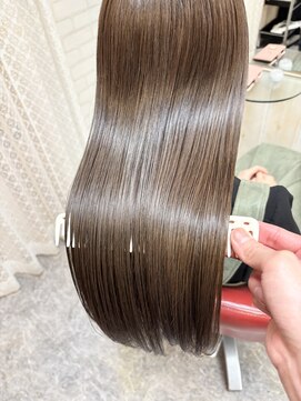 ロマンヤカタ ファース(ROMAN YAKATA fars) 髪質改善 プレミアムカラー 艶髪ロング@田代9/5