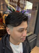 フォーコーナーズ(Four Corners)&nbsp;スキンフェードツーブロック刈り上げジェットモヒカンマンバン