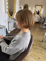 コワファースト 別府 ハイトーン丸みショート