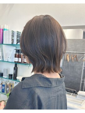 エメ 北花田(Aime) 20代30代40代大人かわいいショートボブｘ小顔ひし形レイヤーボブ