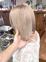ヤーン(yarn.) 艶ミルクティーベージュ【赤堀友哉】