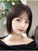 小顔見えシースルーバング切りっぱなしミニボブ