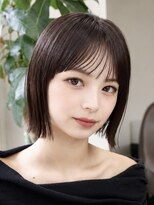 オーラ オモテサンドウ(Aura omotesando) 小顔見えシースルーバング切りっぱなしミニボブ