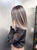 ワンスタイル(One style)&nbsp;【ケアブリーチ2回】バレイヤージュ＋髪質改善トリートメント