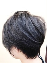 美容室メデューサ都府楼店&nbsp;ショートグラデボブ