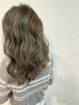 アールズ ヘアー(R s hair) グレージュ×ゆる巻き【R's hair yasu】