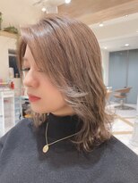 ロンド ストラーダ 心斎橋(Lond strada)&nbsp;【西村　紗耶】大人可愛いこなれミディ