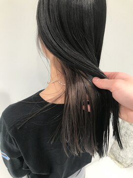 ココ 本八幡(KOKO) 黒髪クラゲヘアーオリーブグレー小顔ココアベージュセミロング