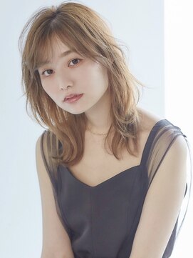 フォンズ(FONS) 大人可愛いウルフレイヤー 透明感シアーベージュ エアリーミディ