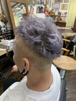 サロンドマックス(salon de max) 《salon de max》ツーブロとモヒカンの狭間で