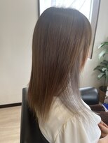 コア フィール ア デイ(COIFFURE A DAY) 《見附　今町》M3D インナーカラー×グレー　セミロング