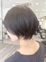 ビューエヒメ(VIEW EHIME)&nbsp;大人ラフウェーブ20代30代40代ボブブラウンスウィングショート