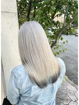 ブランシェ 西松山店 ホワイトシルバー×ブラック