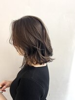 小森谷,黒髪,ボブルフ,ネビージュ,小顔,ワンレンj27