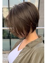 トルネード(TORNADO)&nbsp;外国人風前下がりショートボブ　n7.4.19