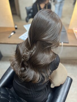 リエンス(RIENS) 【RIENS】レイヤー×馬越麗奈『髪質改善』