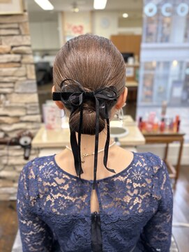 ディーボーイ 下通本店(D-BOY) 結婚式ヘア/お呼ばれヘア/タイトシニヨン/リボンアレンジ