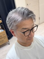 バース 梅田中崎町店(BIRTH)&nbsp;50代40代白髪ぼかしシルバーメッシュバレイヤージュ