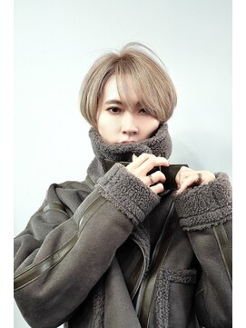 ジョナサン リヴィングストン(JONATHAN LIVINGSTON) 柔らかさで魅せる大人ショート