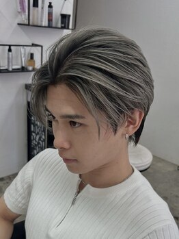 ビビッドオー(vivid/O)の写真/【5月OPEN】波巻き・ツイスパ・フェード…最新技術を網羅。理想を形にする荻窪のメンズ専門店誕生！