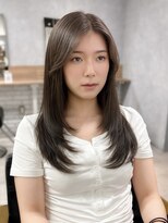 モク(mok) レイヤー×明るめベージュ!