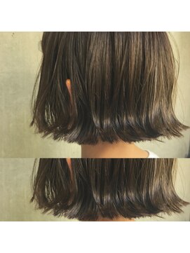 ビビト(bibito) bibito アッシュ 切りっぱなしボブ 外ハネデジタルパーマ