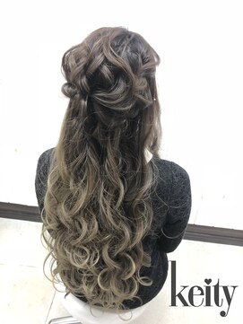 ケイティ(Keity) ルーズハーフアップ【TEL予約でお得】￥2300→￥2100