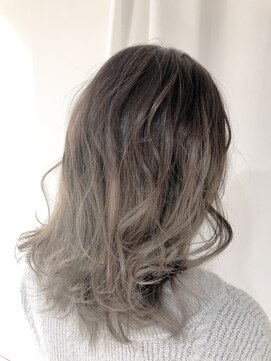 エイト 溝の口店(EIGHT) 【EIGHT溝の口】お客様スタイル_デザインカラー切りっぱなしボブ