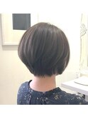 ショートボブ