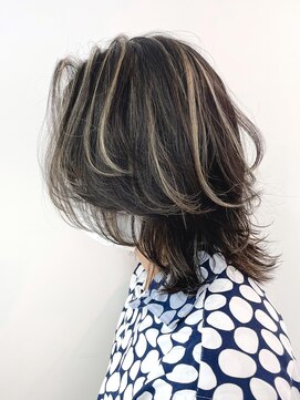 トゥ(to) 【ウルフハイライト】スローカラー,グレージュカラー