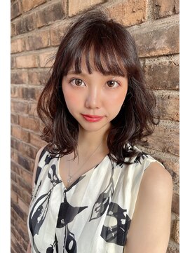 クーエフー(coo et fuu) 20代30代40代 エアリーなパーマのミディアムスタイル　藤沢