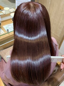 プラグ バイ ネオリーブ(plug by neolive) グレーベージュ×髪質改善 [髪質改善/縮毛矯正]韓国J