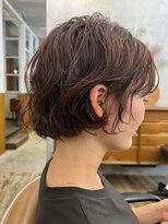 テテコケット(tete coquette)&nbsp;ニュアンスパーマとナチュラルベージュでカジュアルショートボブ