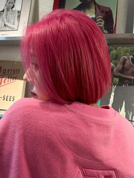 ザスリック 代官山(THE SLICK) vivid pink