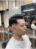 スパイキーショートブルーブラックフェザーパーマサーフカール