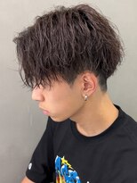センターパートニュアンスパーマ韓国カルマパーマコンマヘア