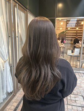 韓国へア/レイヤー/顔周り/ボブ/透明感カラー