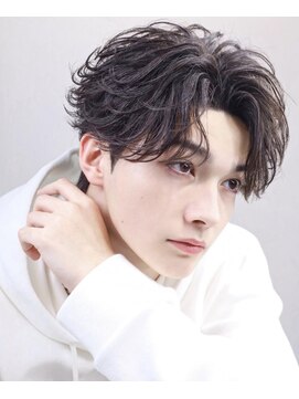 アストラ(ASTRA) MEN’S HAIR/波巻きツイストスパイラル/リバースセンターパート