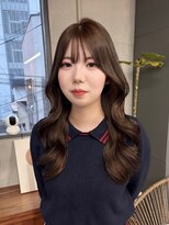 ラモード(LAMODE)&nbsp;韓国風くびれロング × 柔らかブラウンベージュ