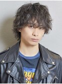 綾野剛髪型波巻きメンズカット東京銀座パーマ波巻きグランジ襟