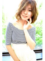 トゥワイス(twice)&nbsp;[twice]ミントベージュでヌケ感をPLUS！！